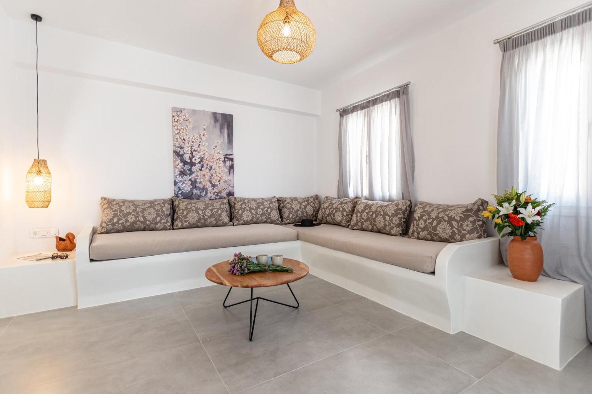 Margarita 3 Bedroom With Private Pool And Sea View * Naxos City